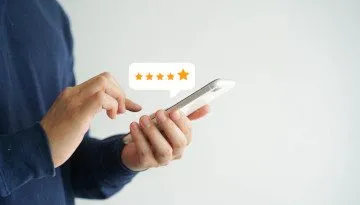 Customers rate their buying experience and give a star rating in the process.