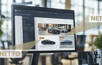Bildschirm auf dem Autos zu sehen sind mit textlicher Einblendung "Netto"